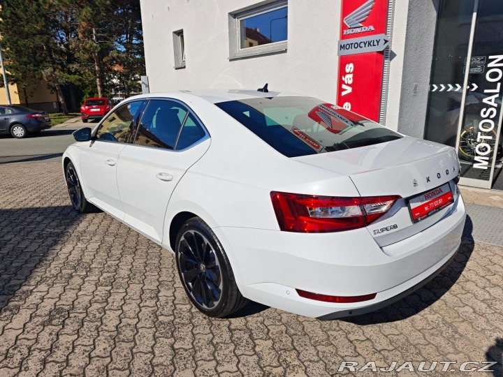 Škoda Superb iV 1.4 TSi Style 160kW no 2024