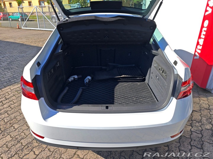 Škoda Superb iV 1.4 TSi Style 160kW no 2024