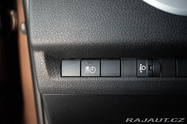 Toyota ProAce Verso 2.0D L2*REZERVACE* 2021