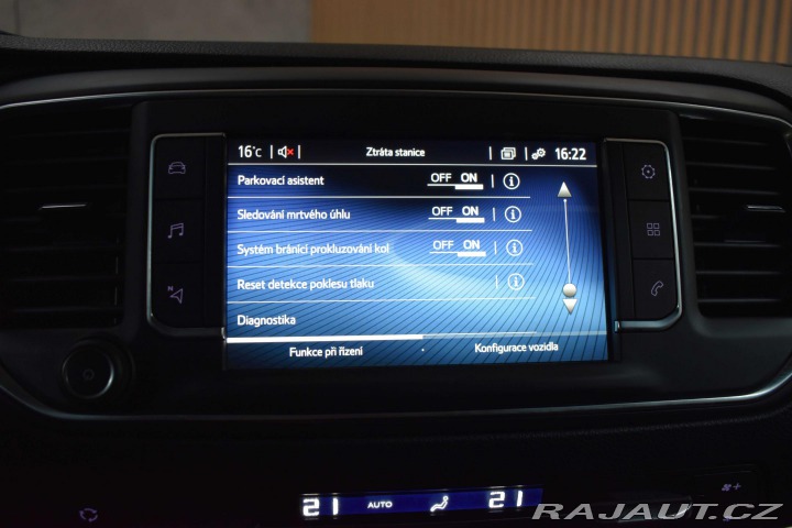 Toyota ProAce Verso 2.0D L2*REZERVACE* 2021