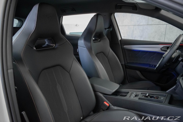 Cupra Leon TSI 228 VZ REZERVACE 2024