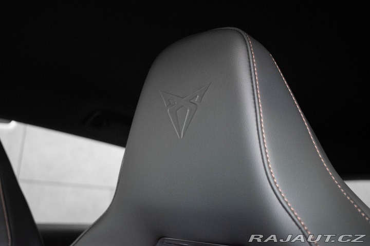 Cupra Leon TSI 228 VZ 4x4 ZÁRUKA 5le 2024