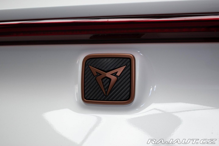 Cupra Leon TSI 228 VZ 4x4 ZÁRUKA 5le 2024