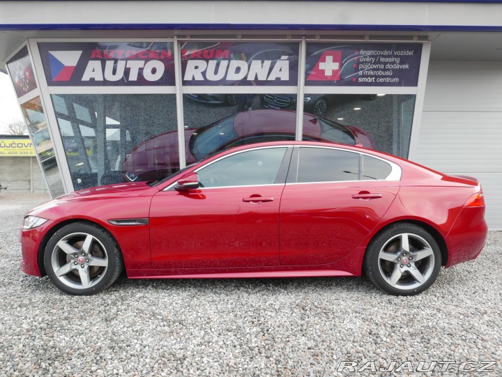 Jaguar XE 2,0 D 180 R-Sport REZERVA 2016