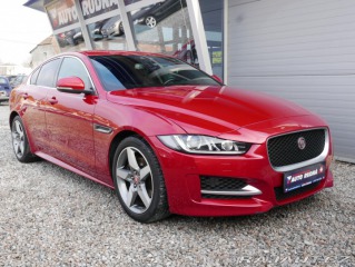 Jaguar XE 2,0 D 180 R-Sport REZERVA 2016
