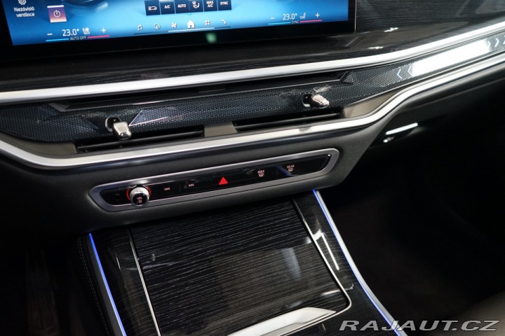 BMW X5 40i*xDRIVE*TAŽ*H/K*HUD* 2023