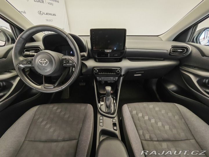 Toyota Yaris 1.5 Hybrid e-CVT Style 2024