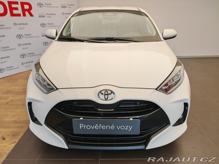 Toyota Yaris 1.5 Hybrid e-CVT Style 2024