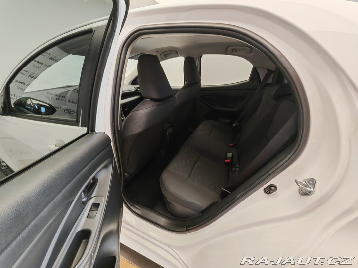 Toyota Yaris 1.5 Hybrid e-CVT Style 2024