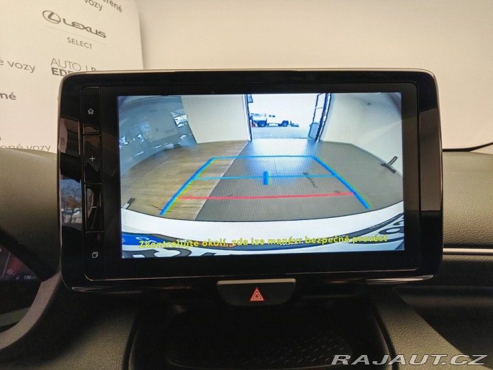 Toyota Yaris 1.5 Hybrid e-CVT Style 2024