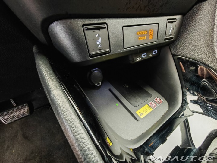 Toyota Yaris 1.5 Hybrid e-CVT Style 2024