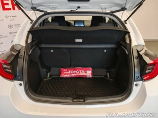 Toyota Yaris 1.5 Hybrid e-CVT Style 2024