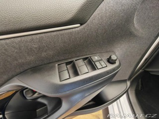 Toyota Yaris 1.5 Hybrid e-CVT Style 2024