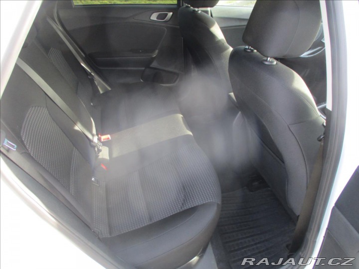 Kia Ceed 1,6 CRDi 85kw Tažné, Vyhř 2019