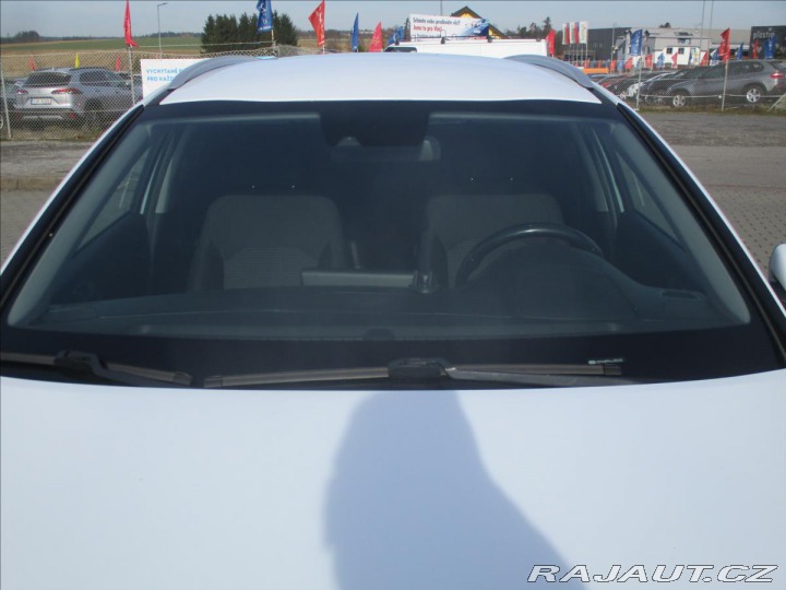 Kia Ceed 1,6 CRDi 85kw Tažné, Vyhř 2019