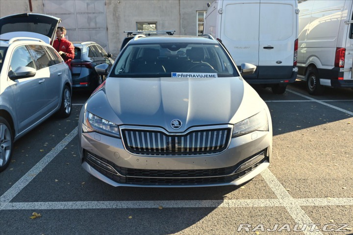 Škoda Superb 1,4 TSI iV 160 kW DSG VŮZ 2021