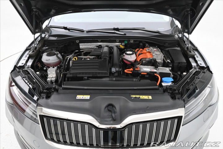 Škoda Superb 1,4 TSI iV 160 kW DSG Zár 2021