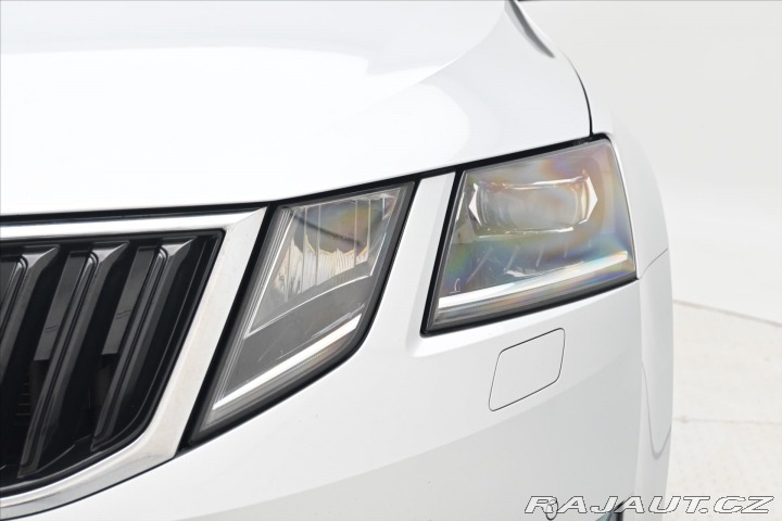 Škoda Octavia 2,0 TDI 110 kW DSG STYLE 2020