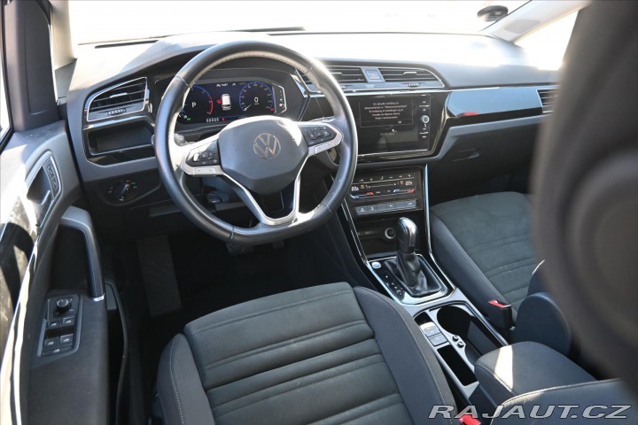 Volkswagen Touran 2,0 TDI 110kW DSG 7/Míst 2023