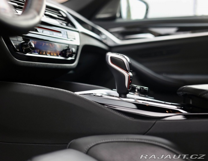 BMW M5 xDrive | M Drivers Pack 2019