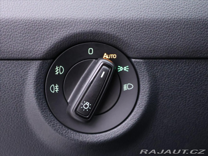 Škoda Octavia 2,0 TDI Aut.klima Xenon R 2015