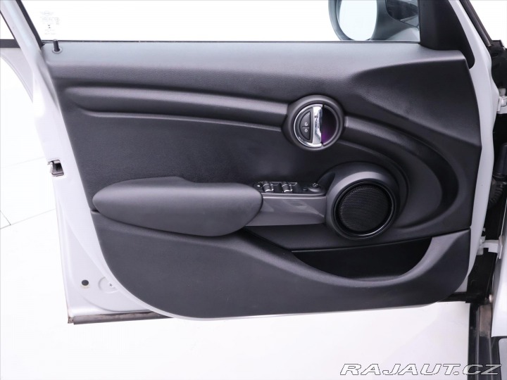 Mini Cooper 1,5 100kW Aut. Navi 2016