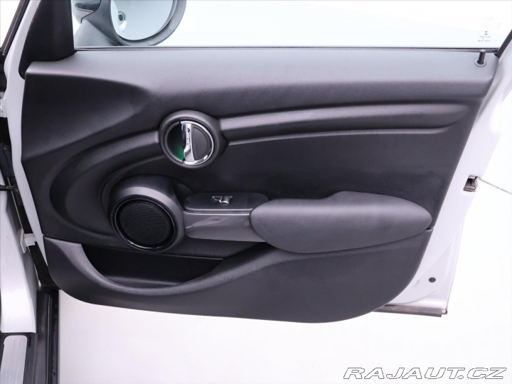 Mini Cooper 1,5 100kW Aut. Navi 2016