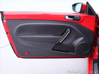 Volkswagen Beetle 1,2 TSI 77kW Aut.klima Ků 2015