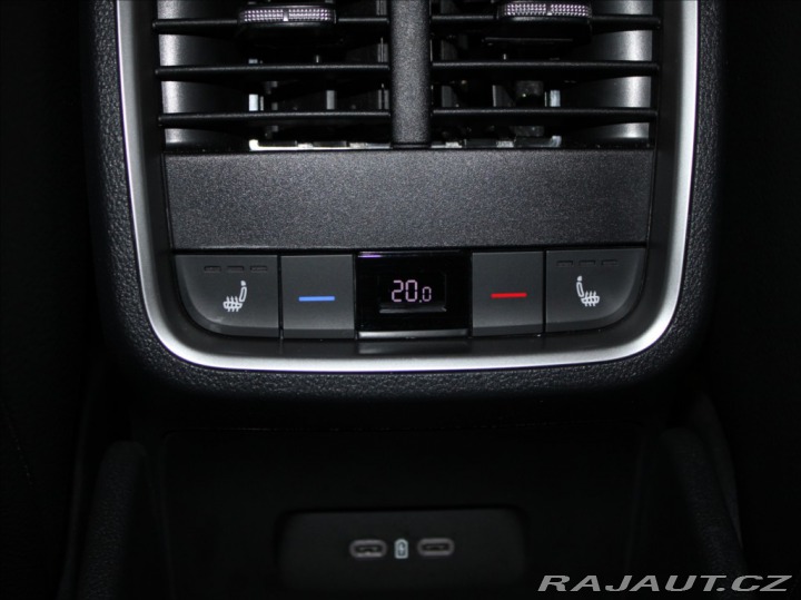 Škoda Octavia 1,5 TSi 110kW Top Sel.5L. 2024