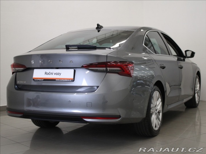 Škoda Octavia 1,5 TSi 110kW Top Sel.5L. 2024