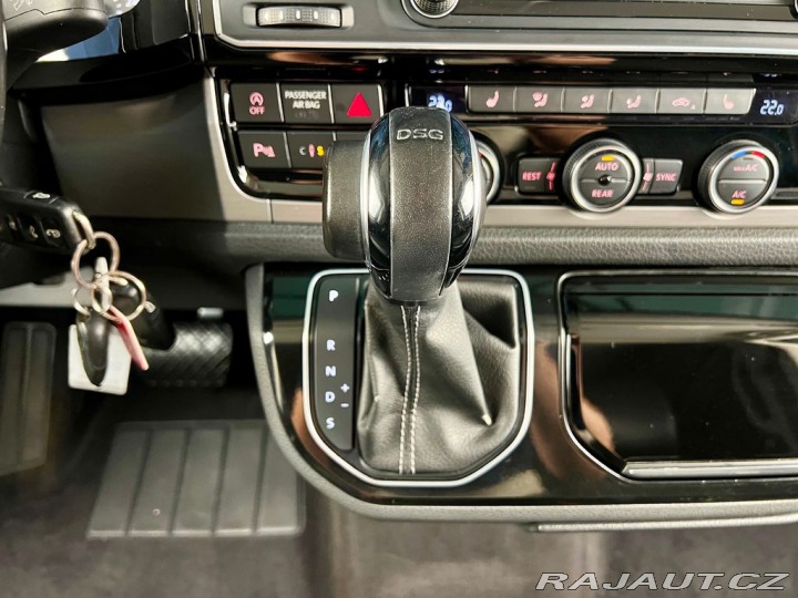 Volkswagen Multivan 2.0 TDI DSG 4X4 BULLI GEN 2015