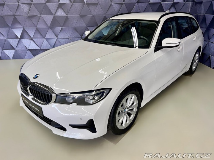 BMW 3 320d xDrive AT ADVANTAGE, 2020