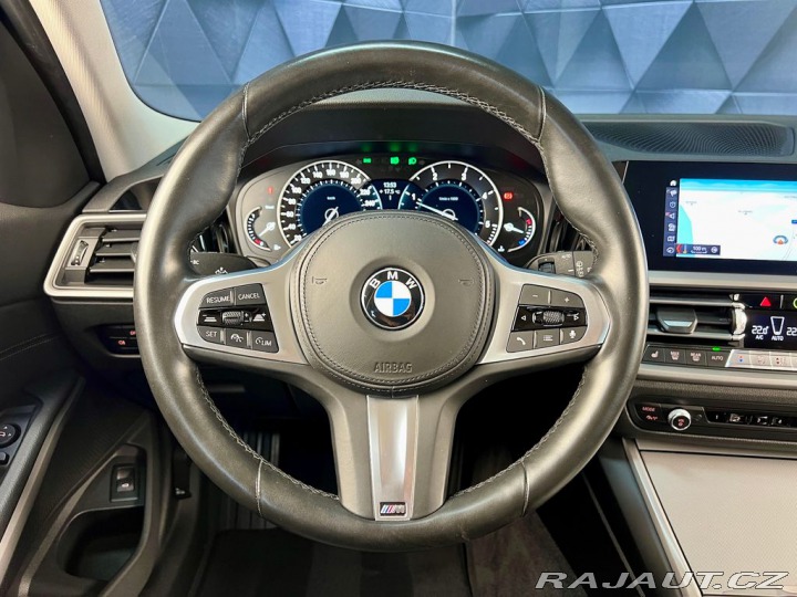 BMW 3 320d xDrive AT ADVANTAGE, 2020