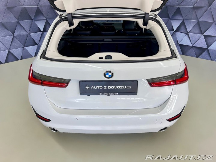 BMW 3 320d xDrive AT ADVANTAGE, 2020