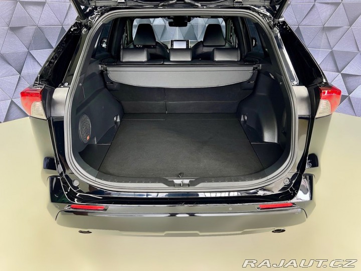 Toyota RAV4 2.5 HYBRID e-CVT AWD BLAC 2021