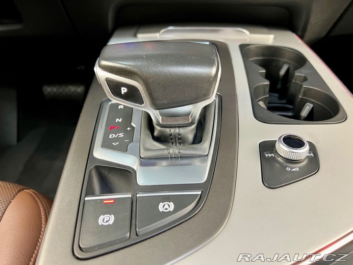 Audi Q7 3.0TDI QUATTRO S-LINE, BO 2015