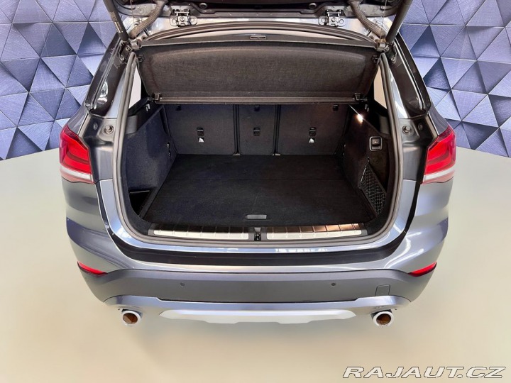 BMW X1 2.0d xDrive LUXURY, PANOR 2021