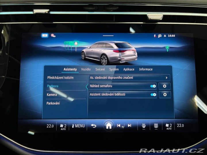 Mercedes-Benz E 220d 4MATIC, AMG PREMIUM 2025