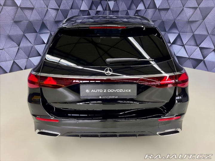 Mercedes-Benz E 220d 4M AMG, PANORAMA, TA 2025