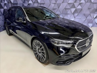 Mercedes-Benz E 220d 4M AMG, PANORAMA, TA 2025
