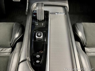 Volvo XC90 B5 AWD R-DESIGN, HARMAN/K 2022