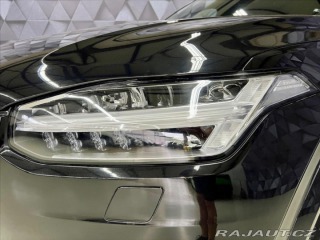 Volvo XC90 B5 AWD R-DESIGN, HARMAN/K 2022