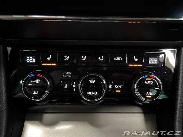 Škoda Superb 2.0 TDI 4x4 DSG L&K, 2021