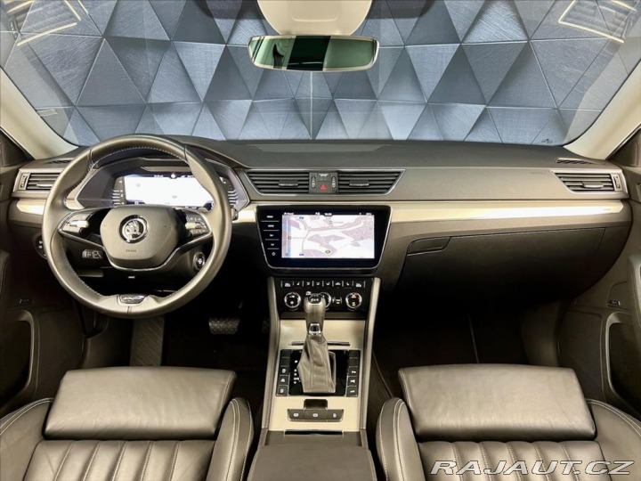Škoda Superb 2.0 TDI 4x4 DSG L&K, 2021