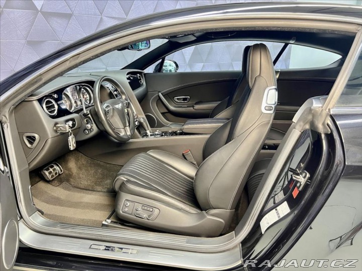 Bentley Ostatní modely Continental GT V12 434 KW BREITLING, MAS 2016