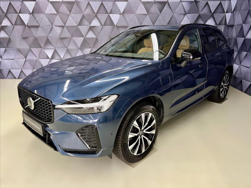 Volvo XC60 T6 AWD RECHARGE, LED, PAN