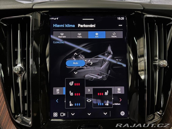 Volvo XC60 T6 AWD RECHARGE, PANORAMA 2023