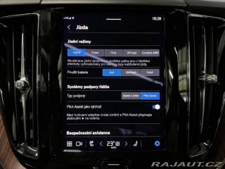 Volvo XC60 T6 AWD RECHARGE, LED, PAN 2023