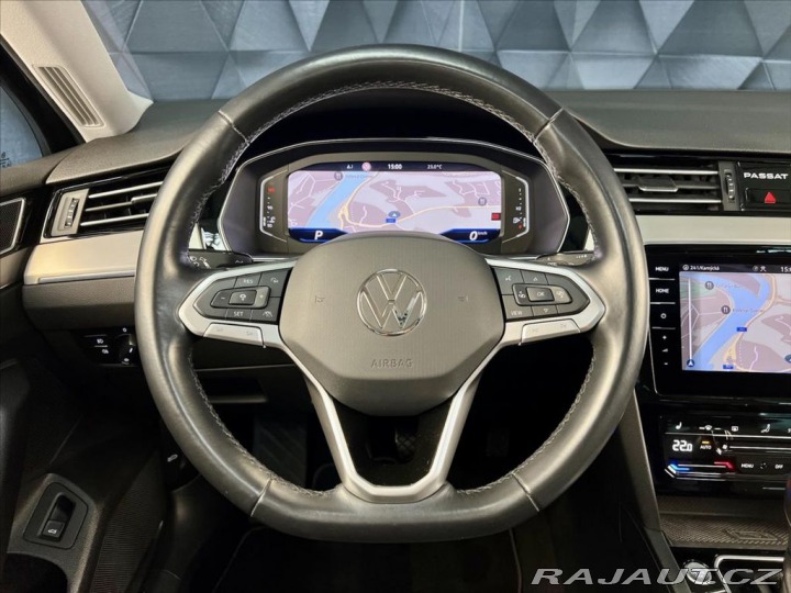Volkswagen Passat 2.0 TDI DSG ELEGANCE, VIR 2020