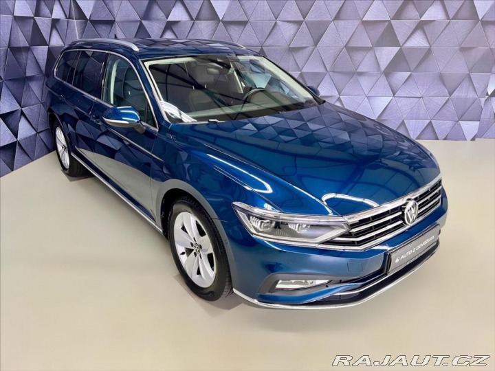 Volkswagen Passat 2.0 TDI DSG ELEGANCE, VIR 2020